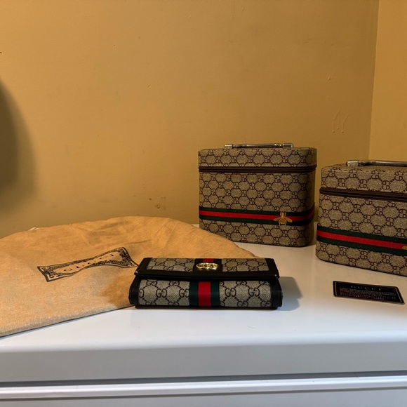 Gucci Monogram Travel Set with Wallet - Picture 1 of 14